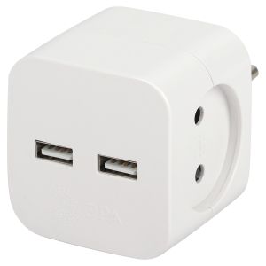Разветвитель электрический ЭРА SP-2-USB-W на 2 розетки 220V + 2xUSB 2400mA, без заземл 10А (белый) Разветвитель электрический ЭРА SP-2-USB-W на 2 розетки 220V + 2xUSB 2400mA, без заземл 10А (белый)