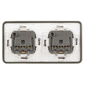 Розетка ЭРА Эксперт 11-2523-01 2х2P+E гориз. IP55, 16A-250В, СУ, белый