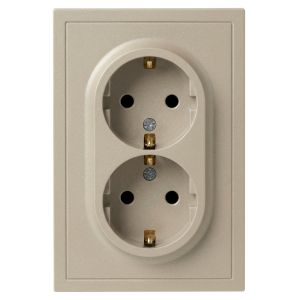 Розетка ЭРА Galaxy 15-2104-04 с заземлением двойная 2X2P+E Schuko 16А-250В IP20 шампань