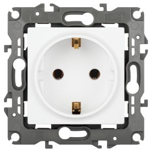 Розетка ЭРА Серия 12 12-2101-01М 2P+E Schuko, 16А-250В, белый матовый Розетка ЭРА Серия 12 12-2101-01М 2P+E Schuko, 16А-250В, белый матовый