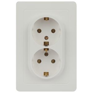 Розетка Intro 7-205-01 Style двойная с заземлением 2X2P+E Schuko, 16А-250В, IP20, СУ, белый Розетка Intro 7-205-01 Style двойная с заземлением 2X2P+E Schuko, 16А-250В, IP20, СУ, белый