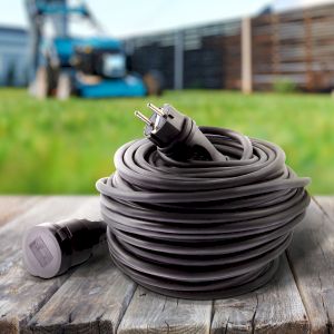 Удлинитель силовой ЭРА UPx-1e-3x2,5-50m-IP44(KG) в бухте с заземлением 1 розетка 50 м КГ 3х2,5мм2 Удлинитель силовой ЭРА UPx-1e-3x2,5-50m-IP44(KG) в бухте с заземлением 1 розетка 50 м КГ 3х2,5мм2